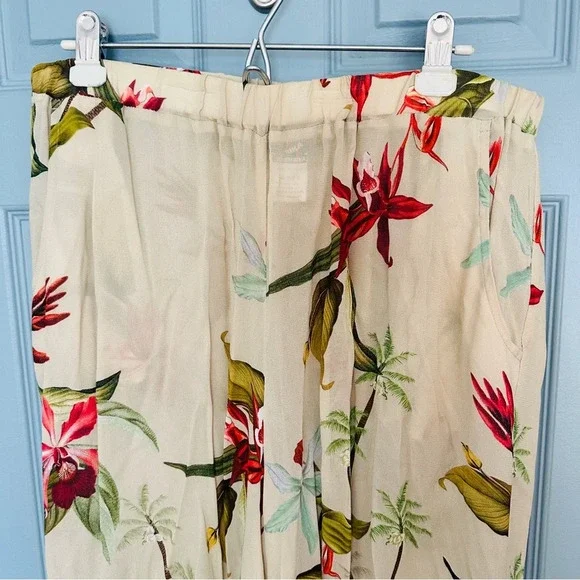 Alembika Artful Home Women’s Floral Wide Leg Punto Pants - Picture 5 of 8